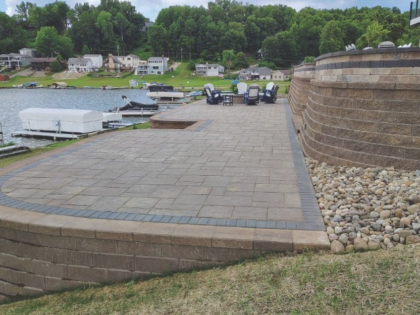 Outdoor pavilion and kitchen area in Medina Ohio