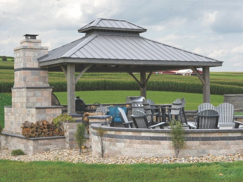 natural stone retaining wall Canton Ohio